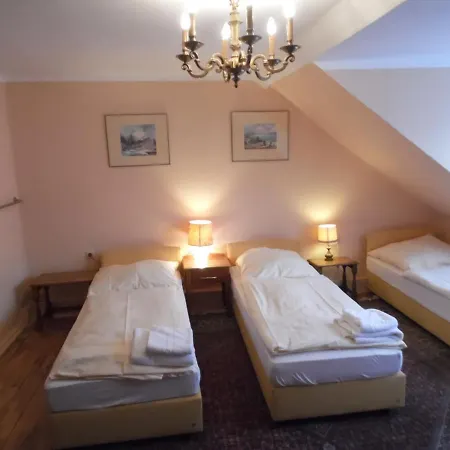 Kaiserstrasse Und Апартаменты *